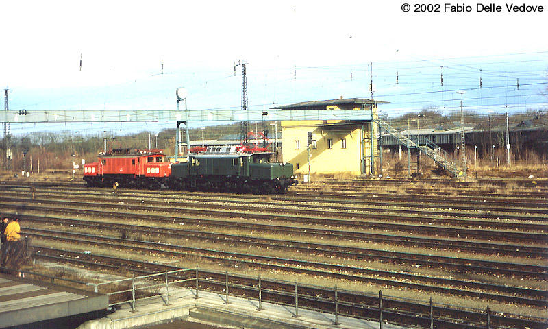 1020.37 und E 94 192 in M&uuml;nchen-Laim