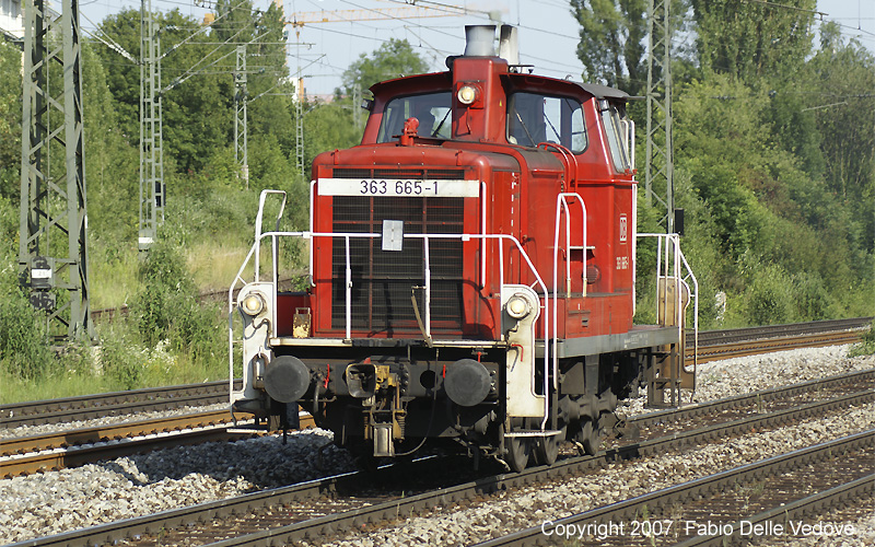 363 665-1 ist auch in Richtung M&uuml;nche-Laim unterwegs.