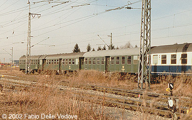 Zum Vergr&ouml;&szlig;ern klicken - Personalwagen des AW M&uuml;nchen-Freimann (M&uuml;nchen, Februar 1990)