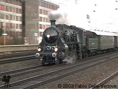 Video 1: Adventsfahrt des BEM in M&uuml;nchen mit S3/6 3673 (18 478).