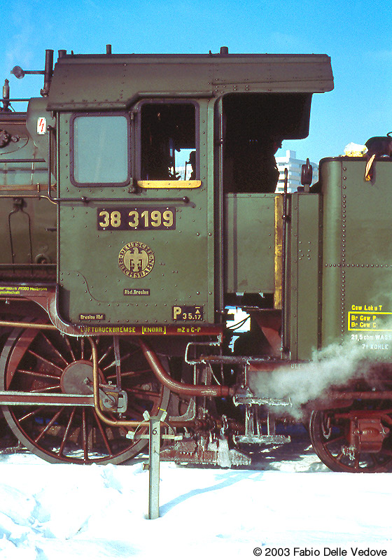 Wer w&uuml;rde nicht gerne einmal da oben stehen und donnernd durch die Landschaft jagen?